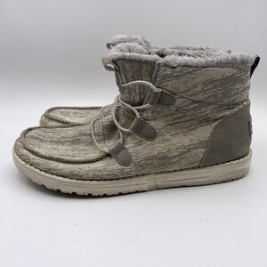 Hey Dude Shoes Womens 8 Gray Lea Fur Boots Lined Cabincore Winter Cozy
